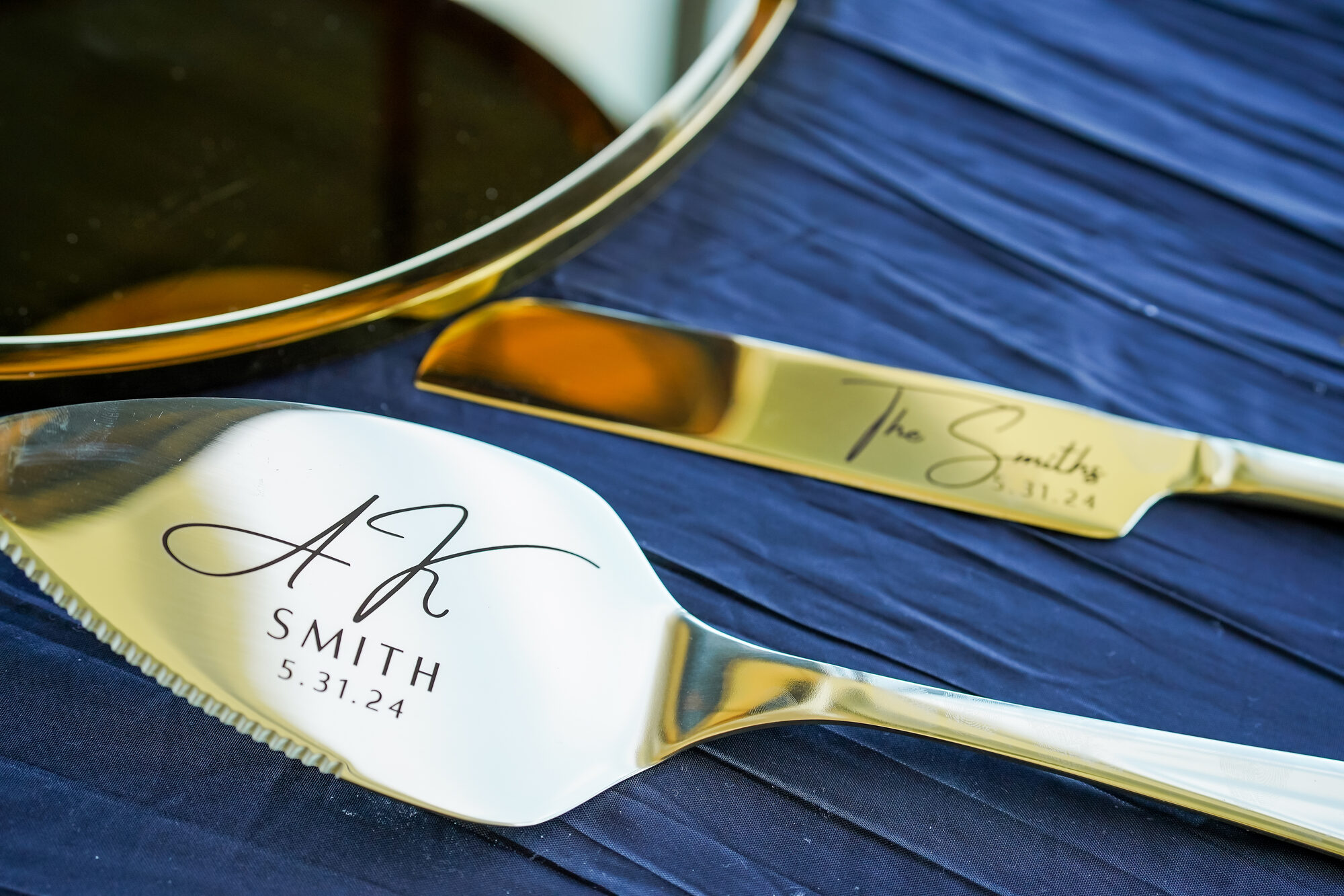 Engraved cake server and knife at The War Memorial reception